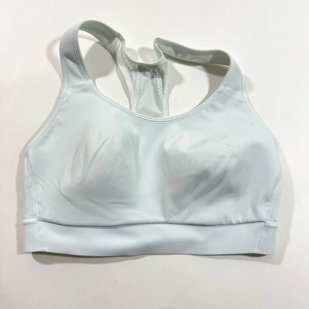 Athleta Hustle Bra Molded Cups White Size 34 D DD Medium Impact